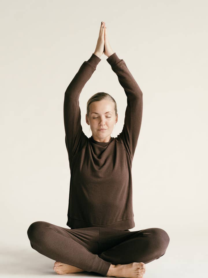 Pull confortable Athlecia Niary, couleur bracken pour la vente par YUMAN