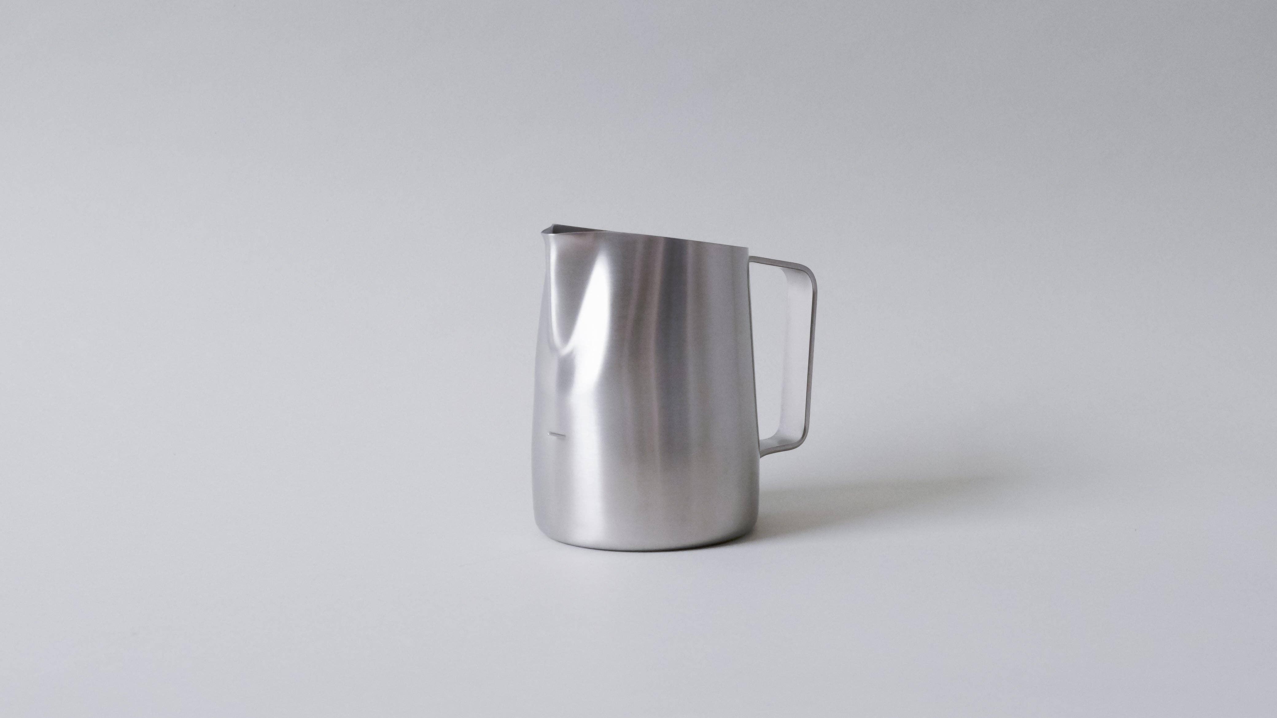 20 Oz Stainless Steel Milk Frothing Pitcher
