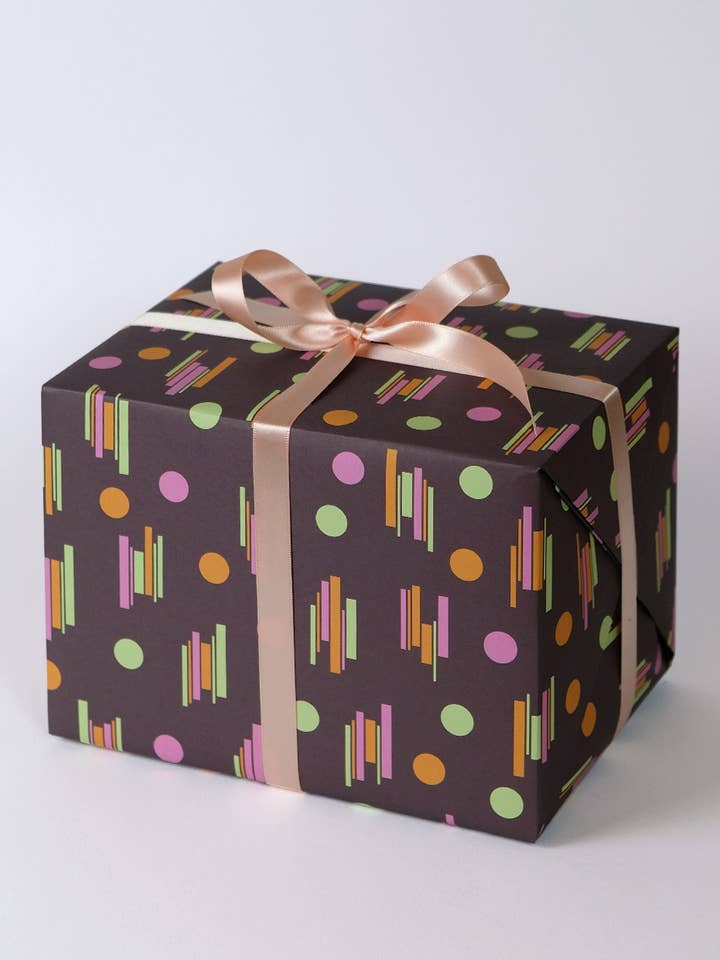 Papier cadeau Kimono à motif traditionnel japonais pour la vente par Haferkorn & Sauerbrey