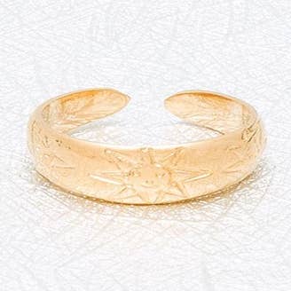 Toe ring with sun design, in gold for wholesale by S&A Fashions