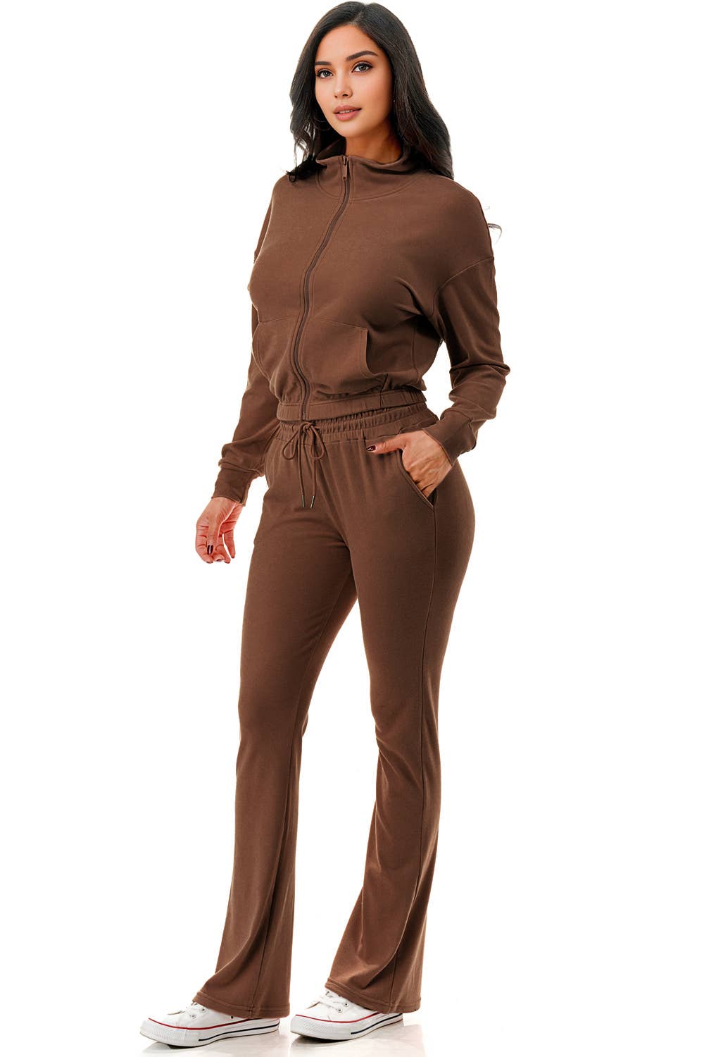 Color 5 – wholesale Träningskläder – Dam – Enfärgad kort jacka med utsvängda byxor aktivt klädset för vardagsbruk5