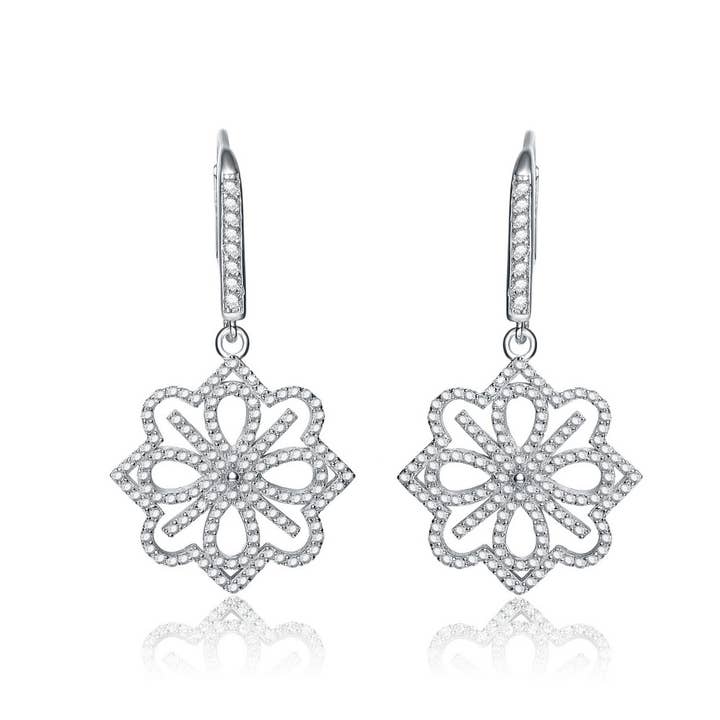Boucles d'oreilles en argent sterling avec zircone cubique (5230) pour la vente par Genevive