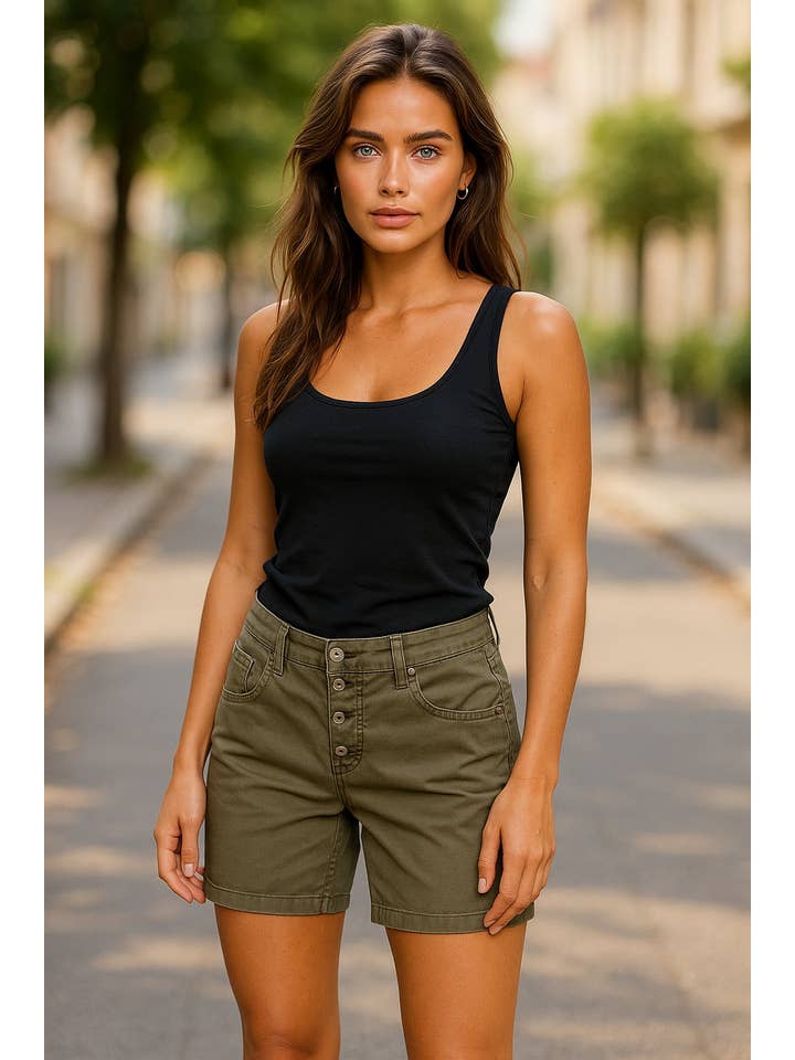 A Woman we Love - Wholesale Shorts - Women's - Pack of 20 Shorts & Capri Pants – Mixed Sizes and Colors 7