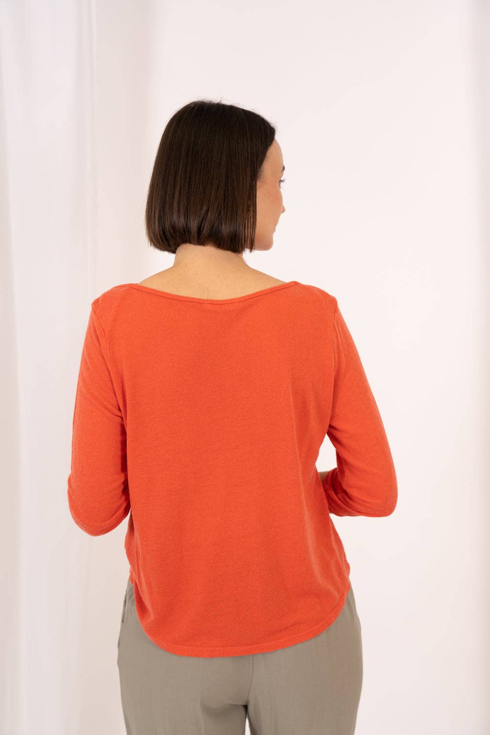 POEMS BCN – wholesale T-shirt (utan tryck) – Dam – Cyprus t-shirt med trekvartsärmar1