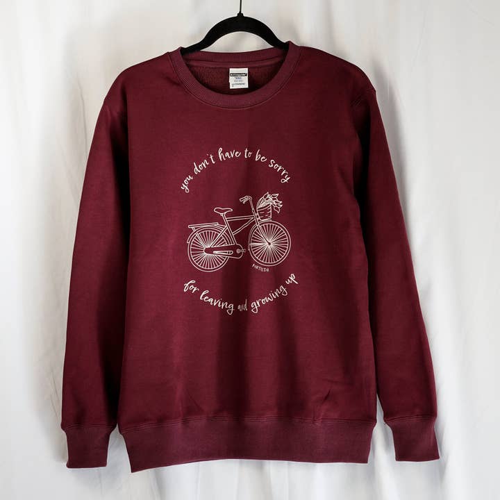 Sweat-shirt à encolure ras-du-cou et sweat à capuche Matilda Bike de style HS Inspired pour la vente par To Be So Styles