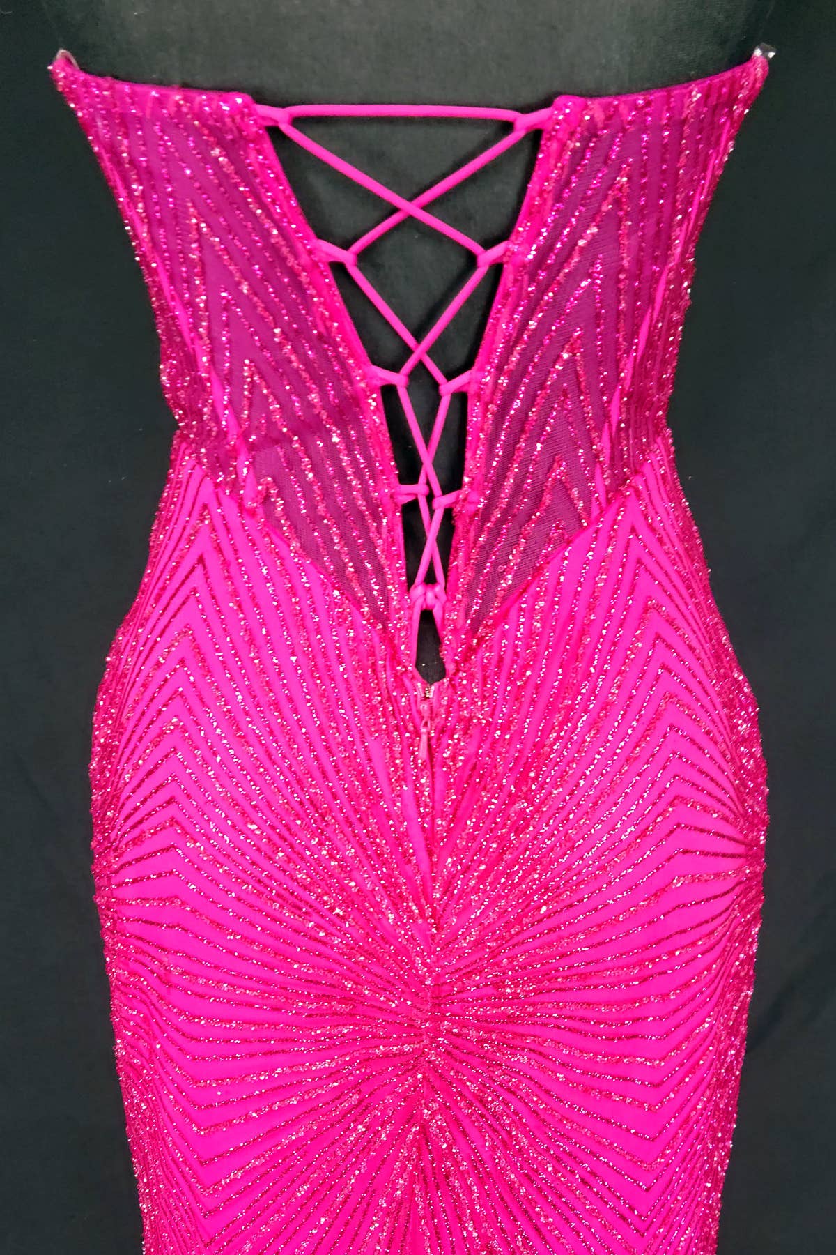 Chicas - Wholesale Gown - Women's - Long sparkling mermaid dress with hanging jewels CF00160