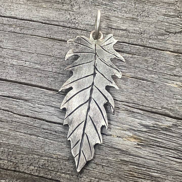 Pendentif Philodendron Jungle Boogie pour la vente par J.Mancarella Jewelry