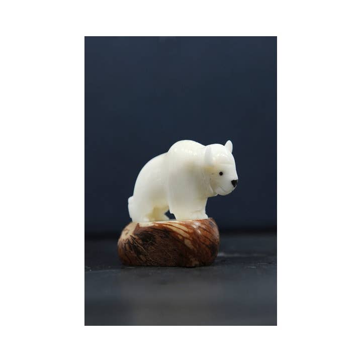 Estatueta em marfim vegetal - Categoria B por atacado de Tagua & Co