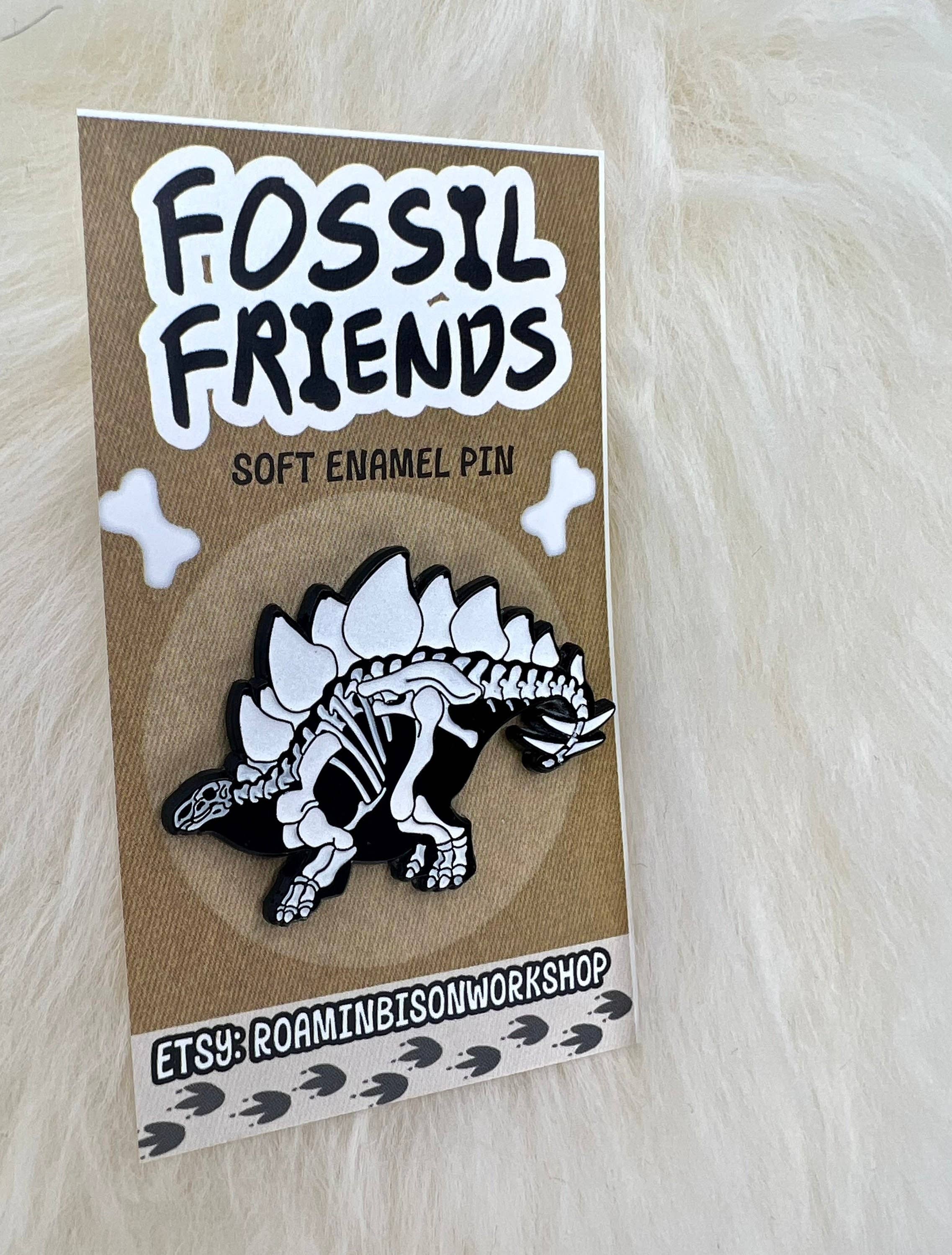Roamin' Bison Workshop - Wholesale Lapel Pin/Button - Stegosaurus Soft Enamel Pin | Stegosaurus Pin | Dinosaur Pin1