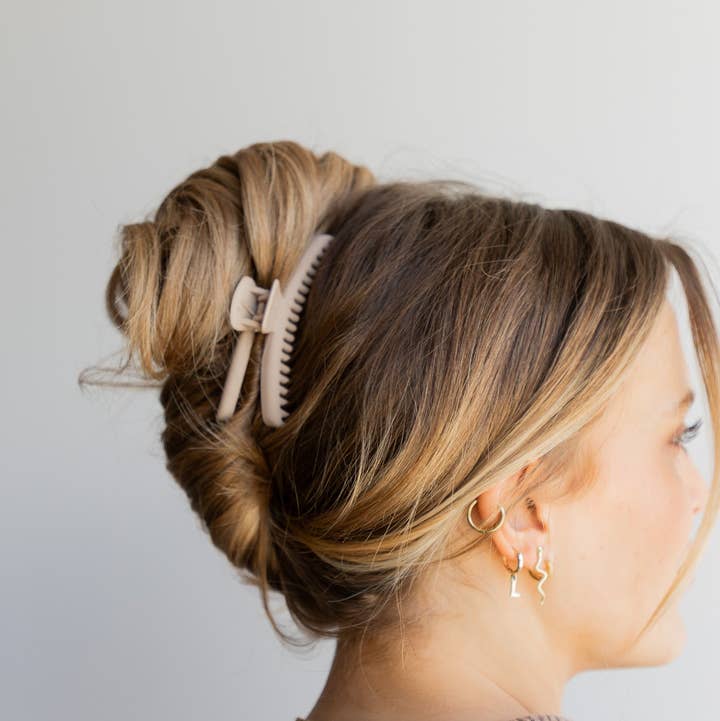 KAXI - Wholesale Hair Clip - Women's - Matte Midi Hold Everything Claw35