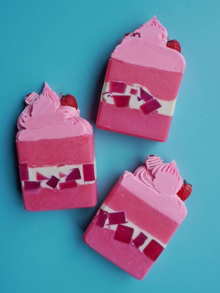 Strawberry Calamity charmed frosted soap bar - Strawberries + Kiwi for wholesale by Spooks & Spanks
