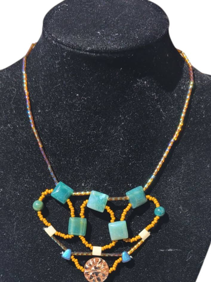 Collier Canyon en Mosaïque d'Agate Mousse pour la vente par Tsuga Beadwork