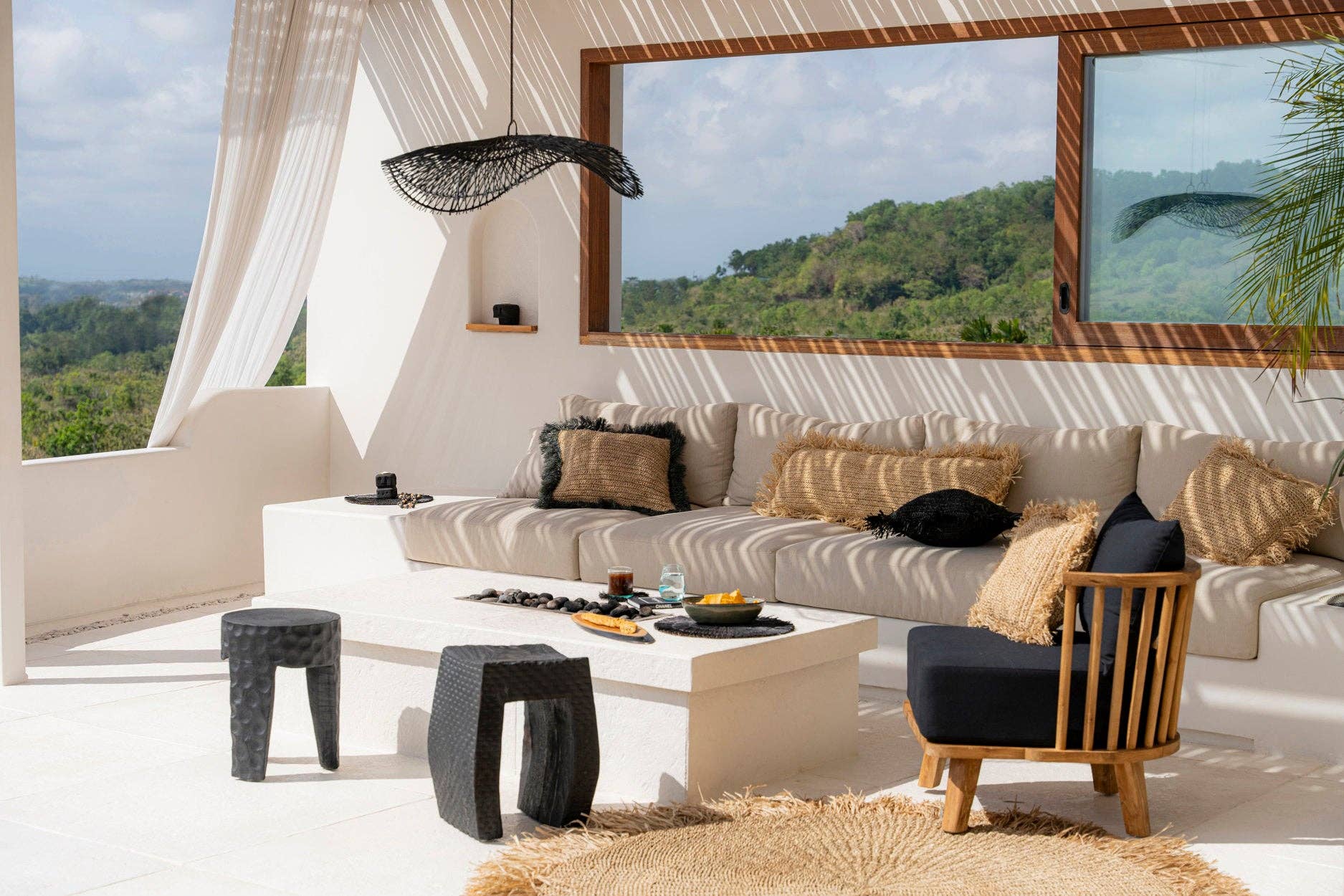 Bazar Bizar Living – Großhandel Kronleuchter/Hängeleuchte – The Chapeau Pendelleuchte – Schwarz – Größe L3