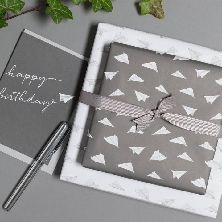 My Pretty Circus - Vente Feuille de papier cadeau - Papier cadeau Aviator gris, papier recyclé recto-verso2