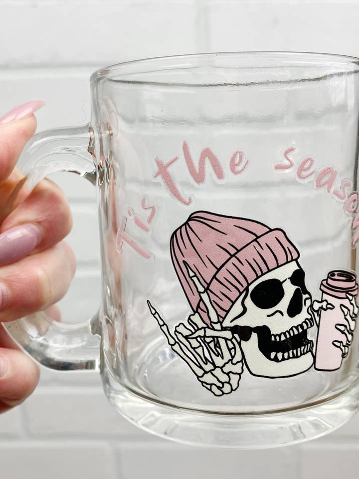 Tis The Season | Tasse transparente 12 oz pour la vente par Naughty Pine Designs