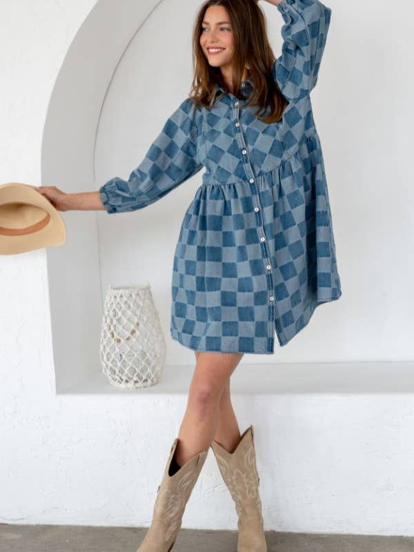 TR2048-01_WASHED GINGHEM DENIM BUTTON DOWN SHIRT DRESS for wholesale on Faire5