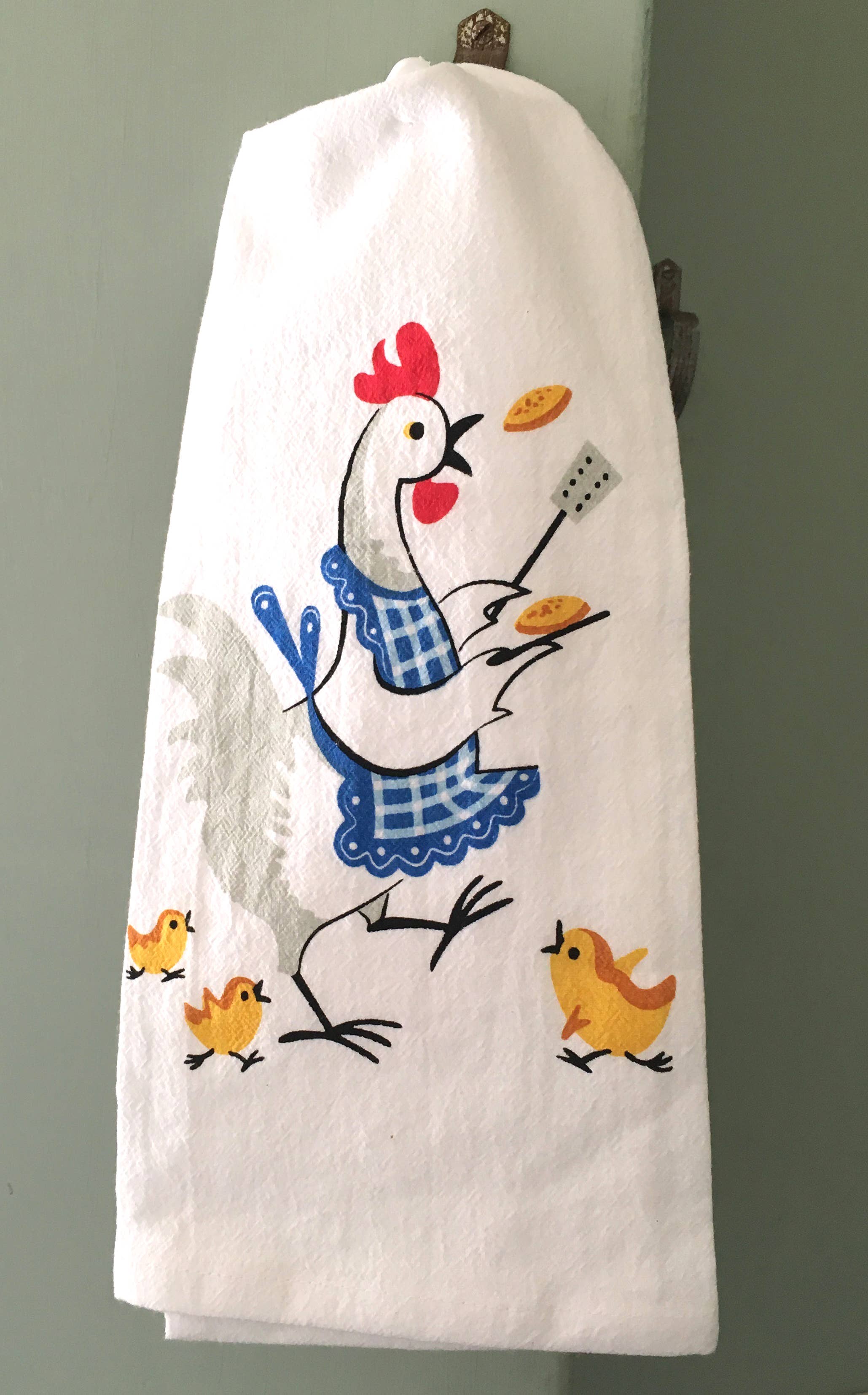 Red and White Kitchen Company - Wholesale Tea Towel - Flippin' Pancakes Chicken Retro Flour Sack Kitchen Towel1