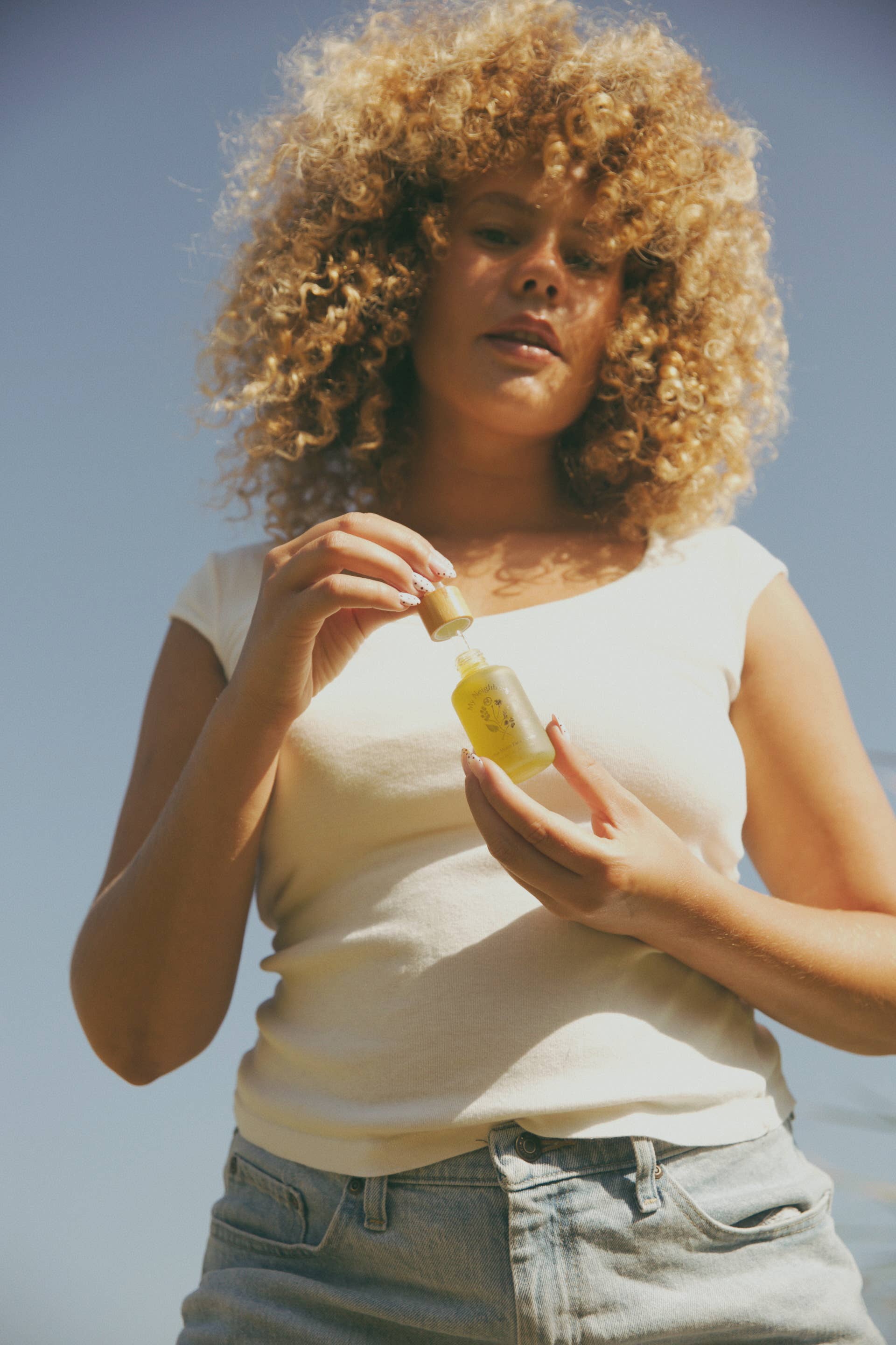 My Neighbor’s - Wholesale Facial Oil - Blue Moon Face Serum7