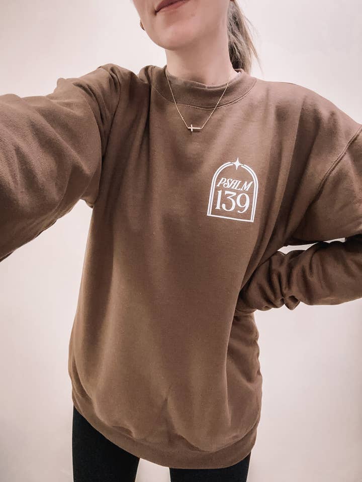 Honey Soul LLC - Wholesale Graphic sweatshirt – Women’s - Graphic Fearfully & Wonderfully Made Crewneck4