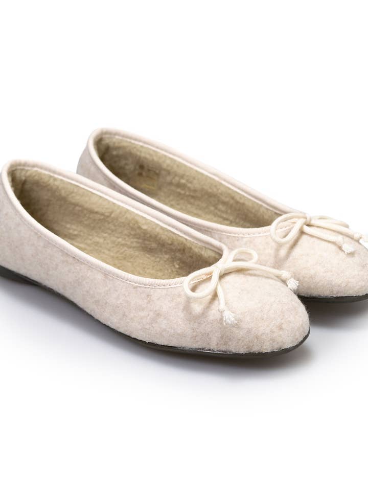 Danseuse Sable Feutre Haikon Fée pour la vente par Haikon Hada (Calzame, Alster Komfort, Timoni)