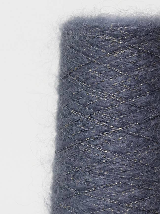 DHG – Engroshandel Garn – FLUFFY LAMÈ 100 g garn – skinnende alpaka2