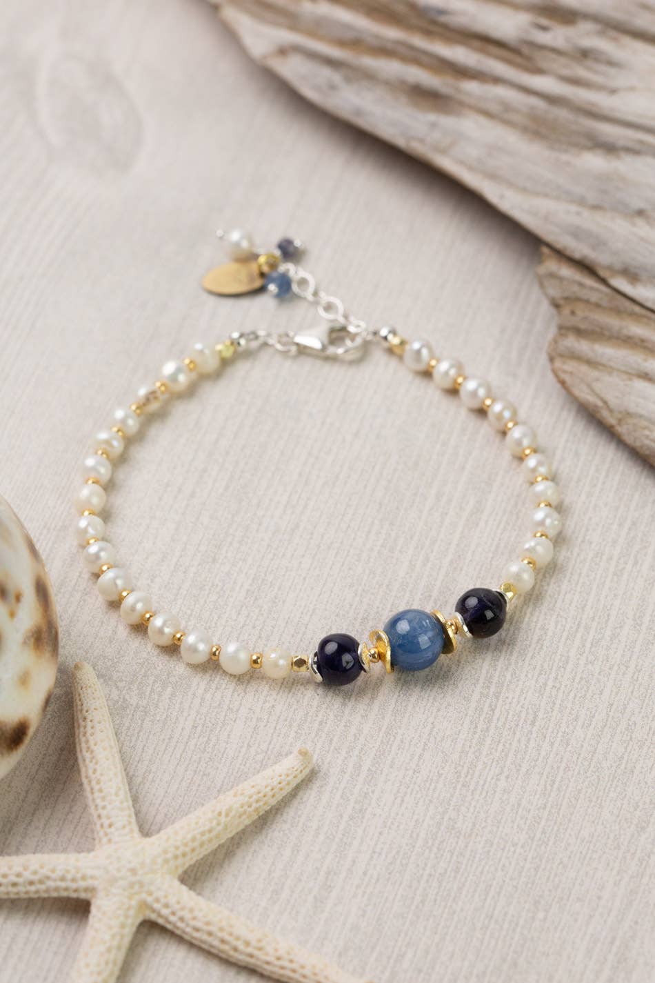 Anne Vaughan Designs Jewelry - Wholesale Beaded Bracelet - Seaside 7.5-8.5" Pearl, Kayanite, Iolite Single Strand Simple Bracelet1