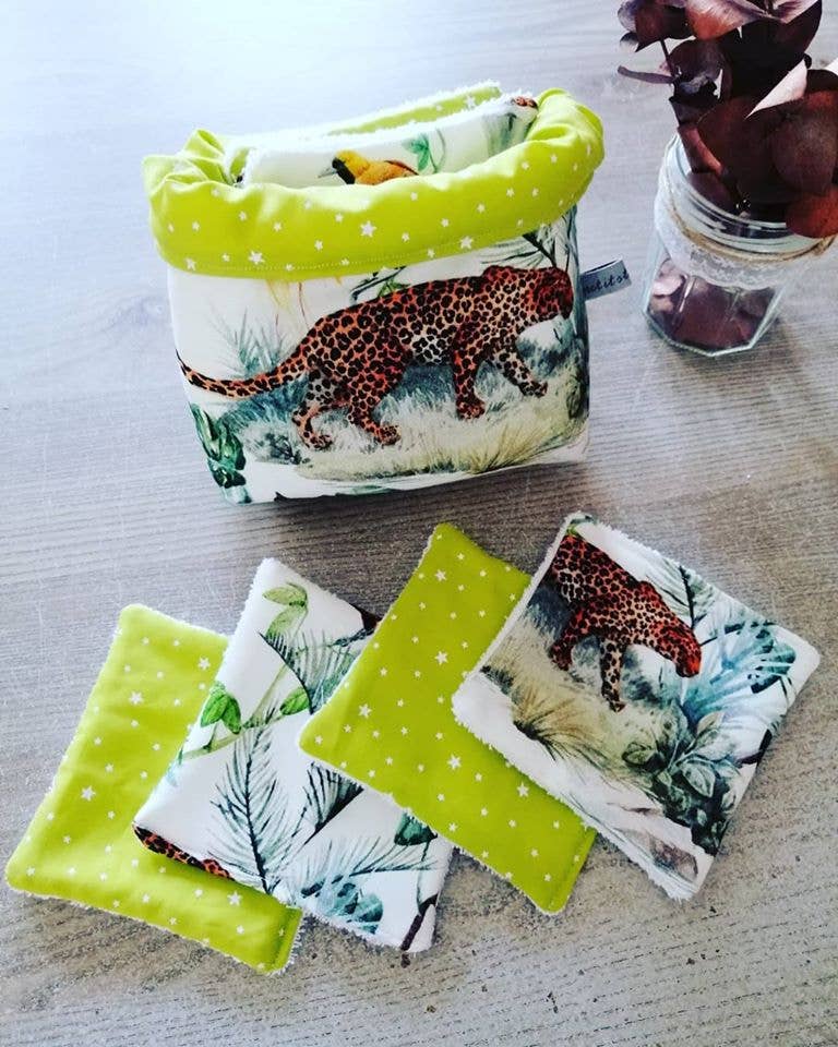 LES PETITS TITOUS - Wholesale Makeup Remover - BASKET SET AND SET OF 8 ASSORTED WASHABLE WIPES4