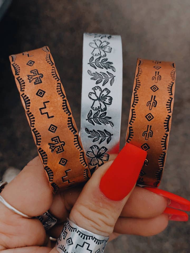 Bracelet en cuivre Sonoran - Charme rustique pour la vente par Diamond Basin Design Co.