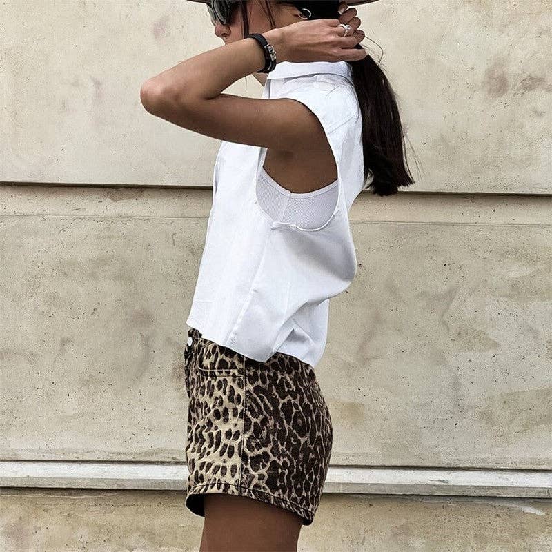 Fashionable Leopard Print Shorts for wholesale on Faire3