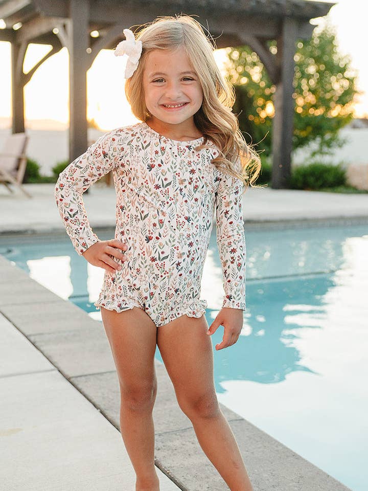 SS2026 Il costume rashguard con volant "Ivy" per la vendita all'ingrosso da parte di Current Tyed Clothing