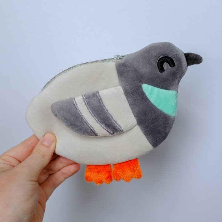 Camp Mustelid - Wholesale Pouch - Women's - Pigeon Pouch2