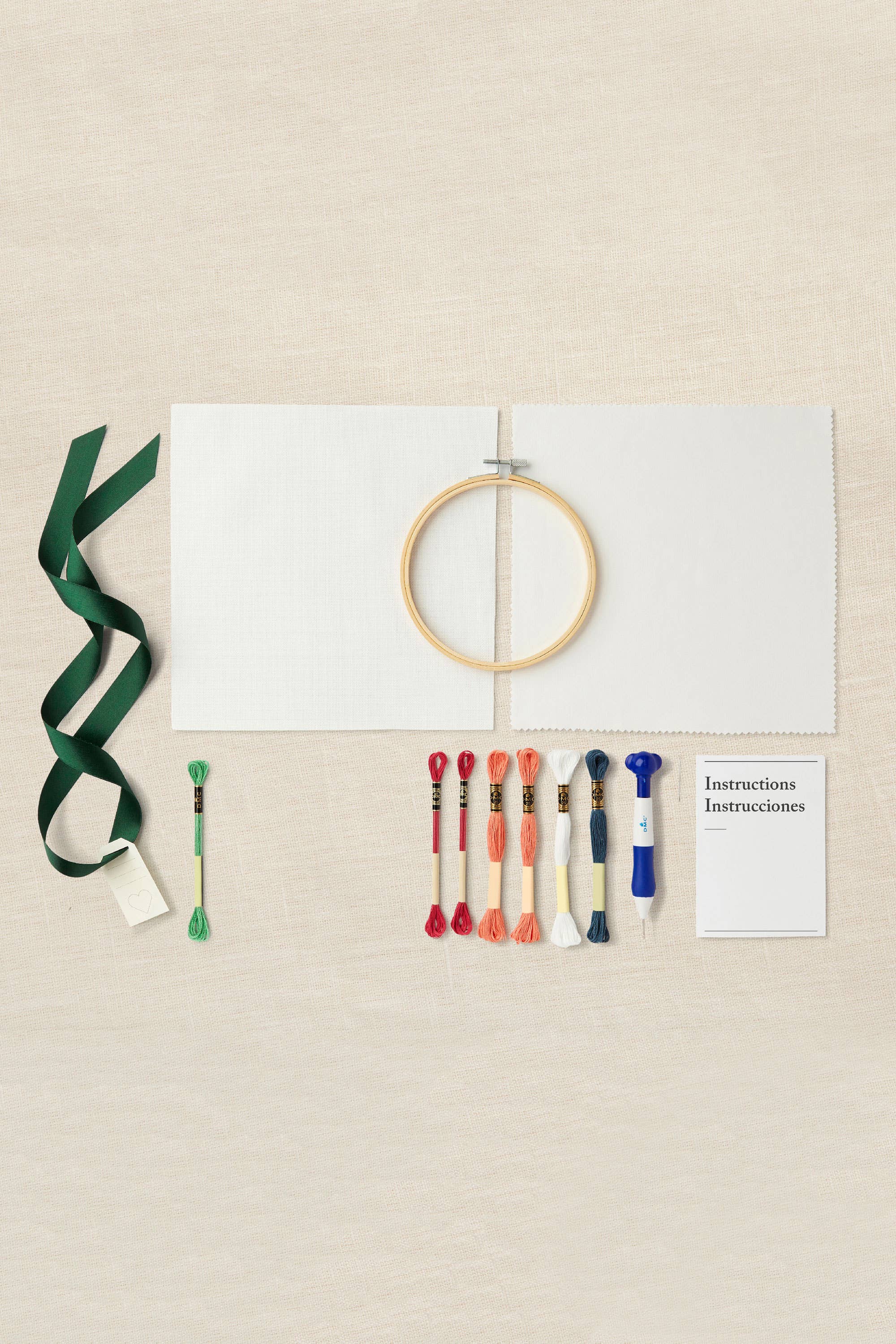 DMC - Wholesale Embroidery/Cross Stitch Supplies - DMC Gift of Stitch Flossie Fox Punch Needle Kit1