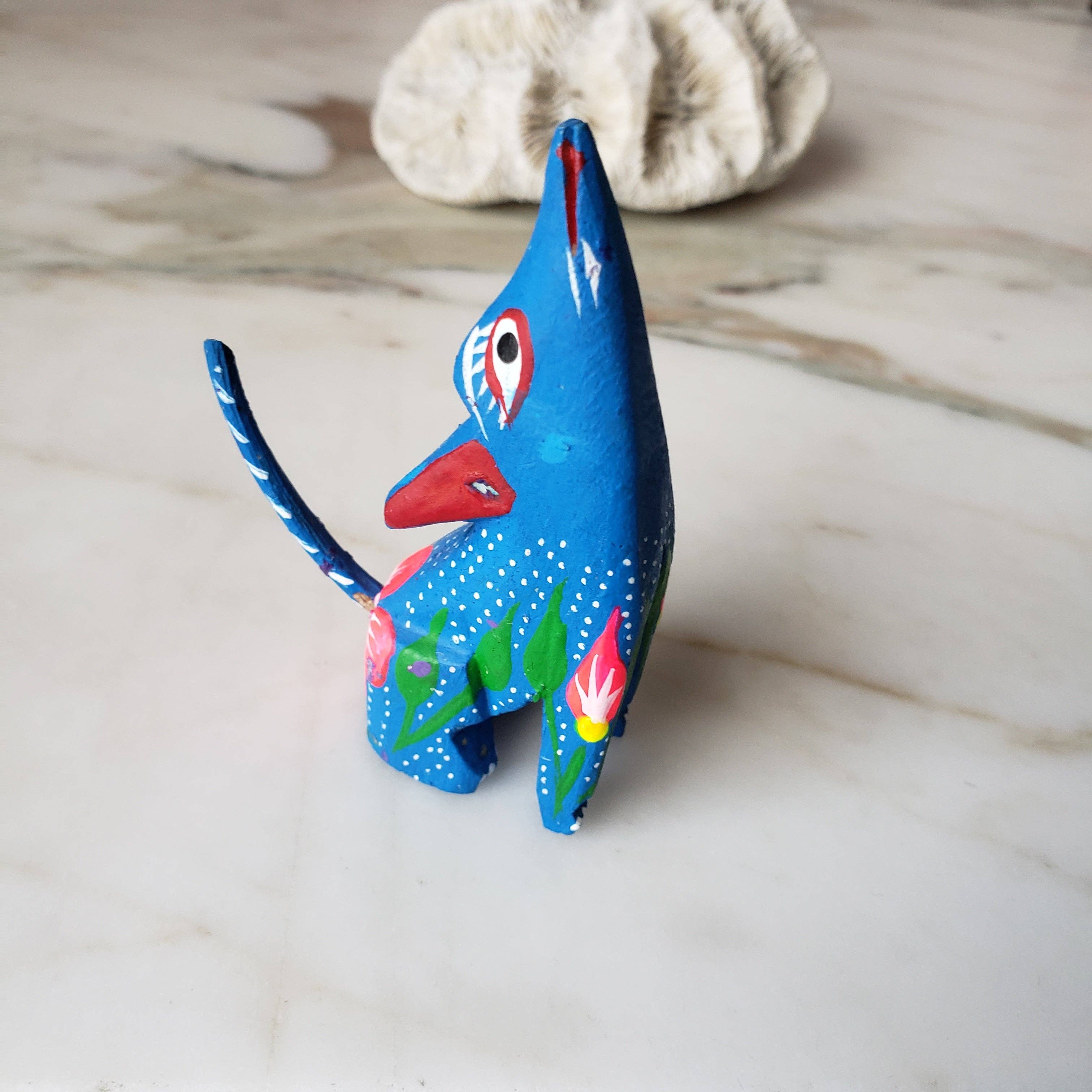 The Little Pueblo - Wholesale Decorative Figurine - Oaxacan Alebrije Coyote Mini Wood Carving Mexican Hand Painted17