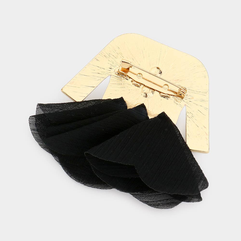 Sensibling Corp. - Wholesale Broche - Driedubbele Parel Puntige Jurkspeld Broche1