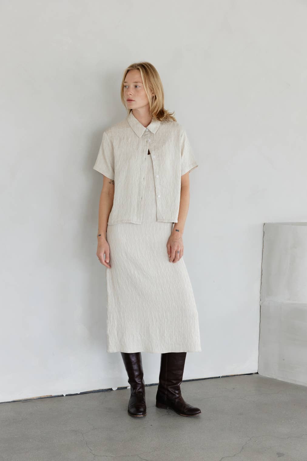 MOD REF – Camisa com botões no colarinho – Mulher por atacado – The Miranda Top | Topo com Botão Texturizado5