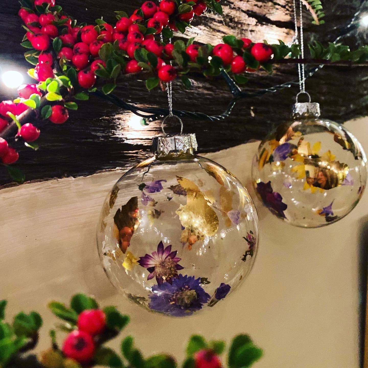 Elsker Creations – Decoração de Natal por atacado – Bauble Flor Prensada 1