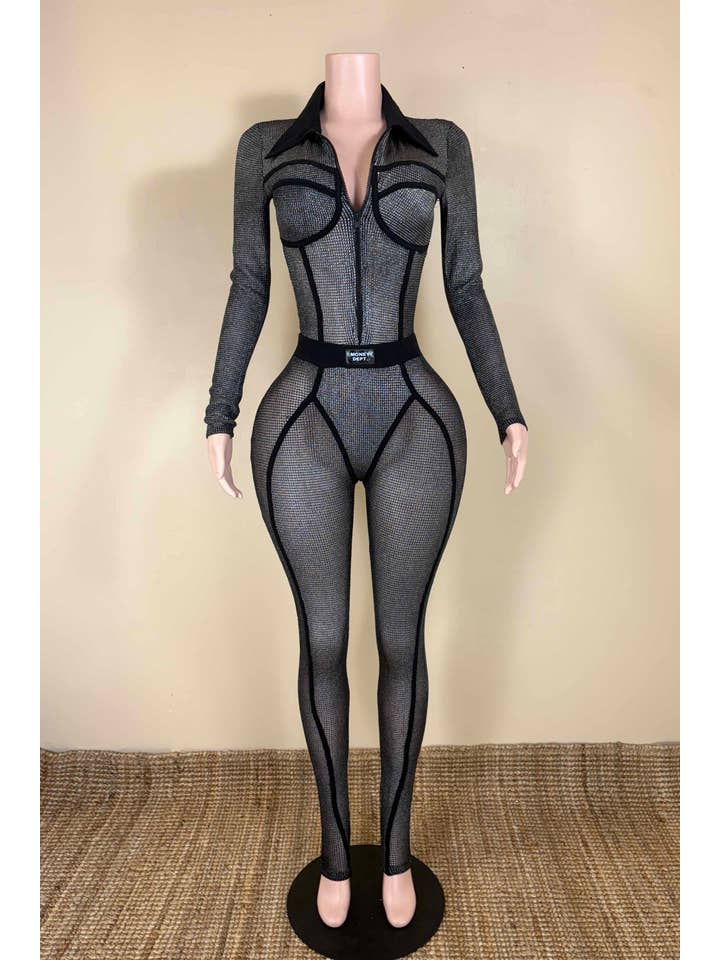 Dalia Studio – Großhandel Jumpsuit – Damen – POPCORN-MESH-JUMPSUIT MIT KRAGEN UND ELASTISCHEM BUND11