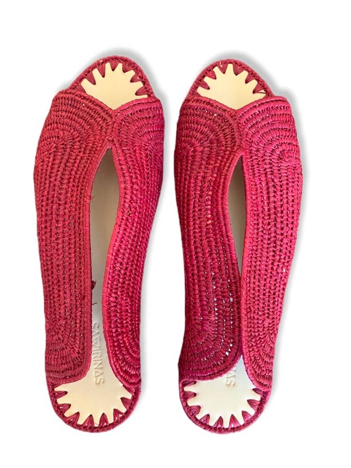 GRANAT ASIATISKA LACOS SANDAL för wholesale av sawirinas