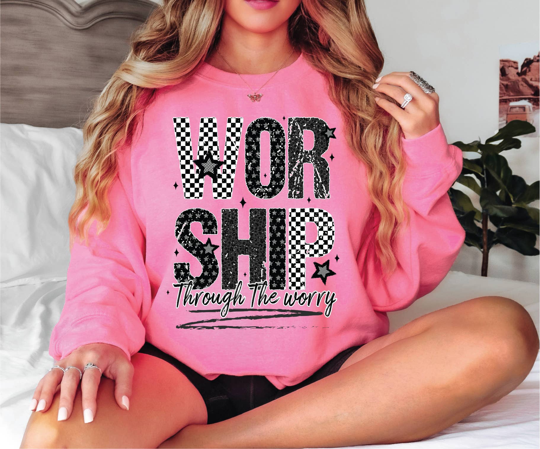 Southern Attitude Designs Inc - Wholesale Graphic Sweatshirt - Women's - Worship Through The Worry Checkered Graphic Sweatshirt
