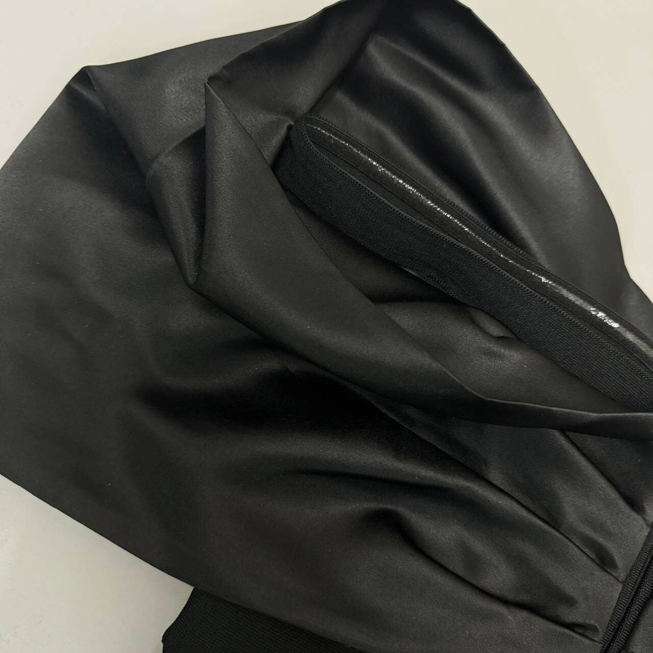 Productseeker – Vestido comprido - Mulher por atacado – DR829 Vestido de Outono com Ombros Descobertos e Laço de Strass10