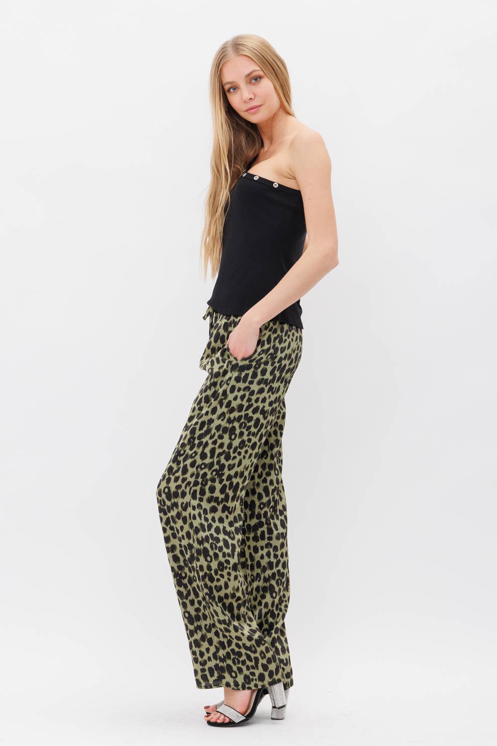 VOCAL - Wholesale Knit Top - Women's - ONE SHOULDER CROPPED TOP WITH GROMMETS2