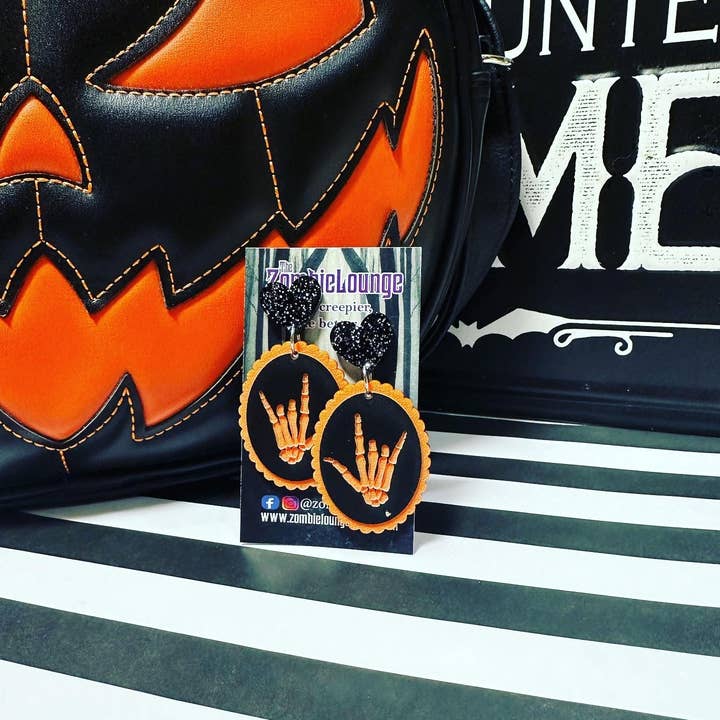 Zombie Lounge Bootique – Engroshandel Hængeøreringe og creoløreringe – Valentins Skelet Hænder Øreringe5