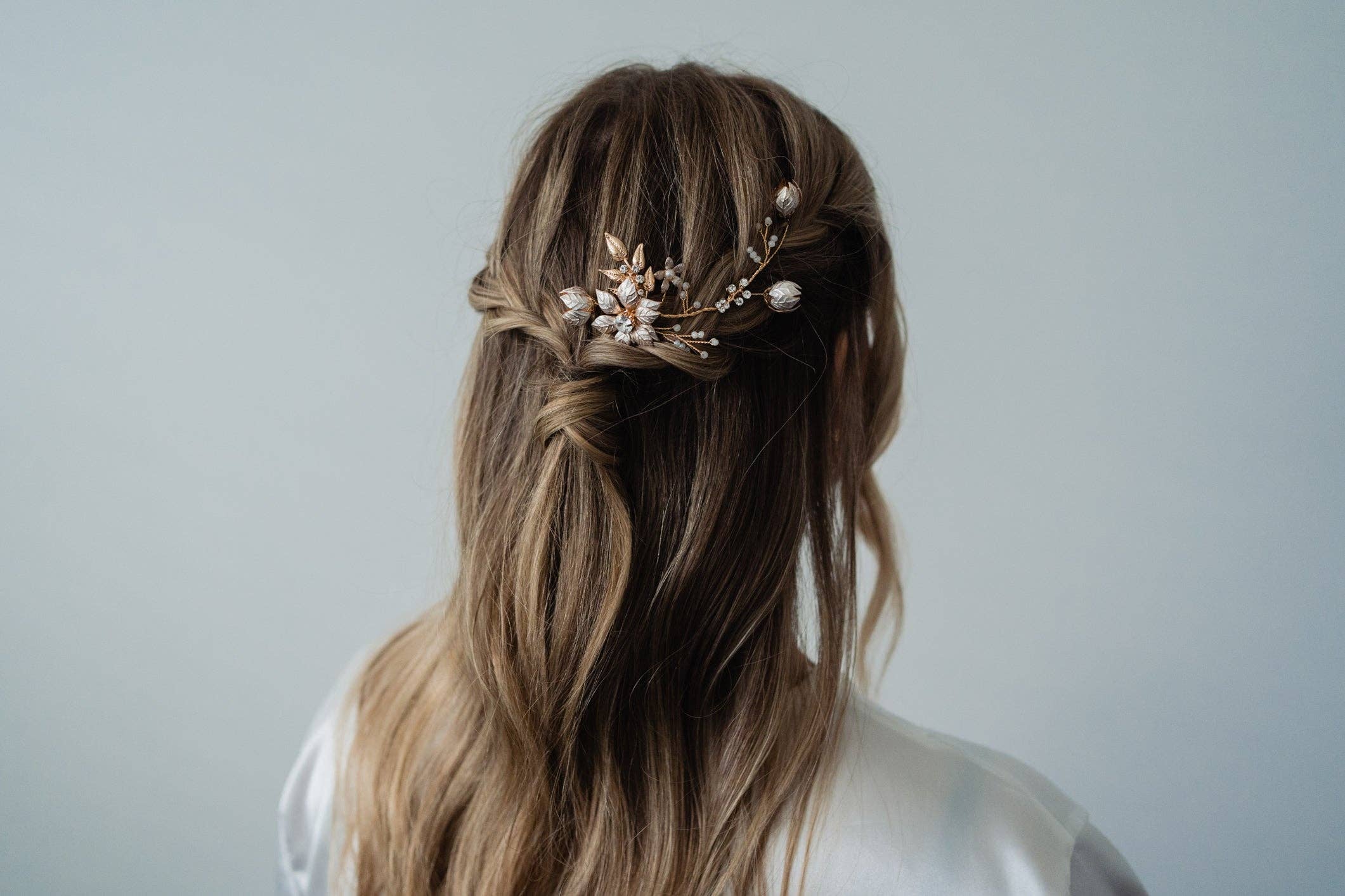 Brides and Belts - Wholesale Hair Pin - Esme Rose Gold Floral Hair Pin2