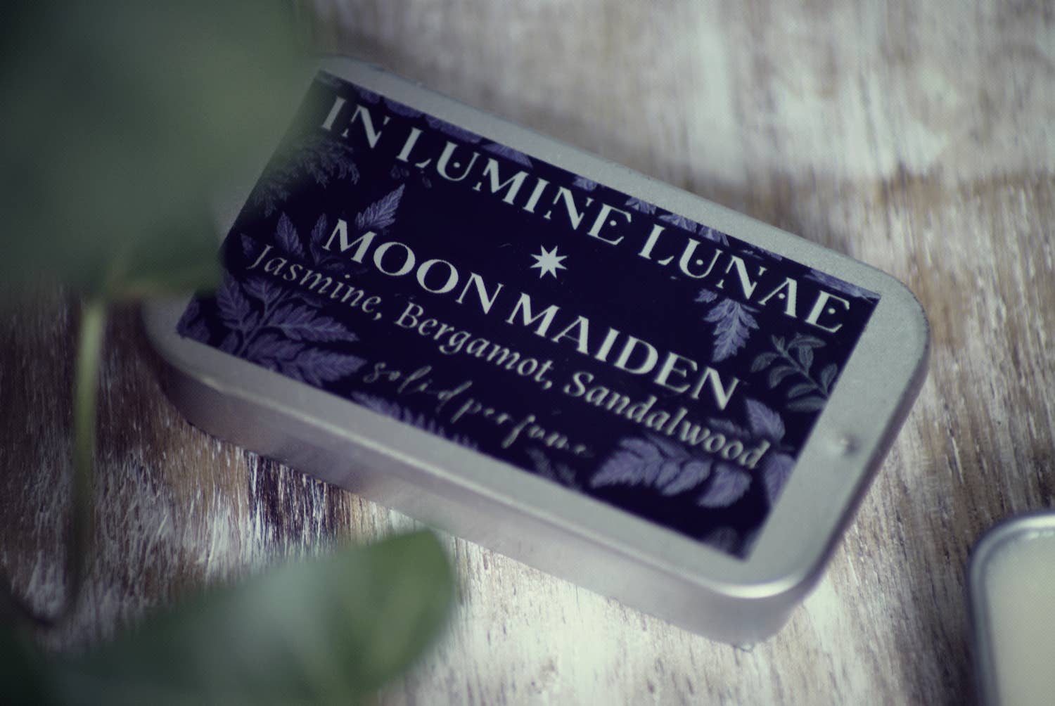 In Lumine Lunae - Wholesale Solid Perfume - Botanical solid perfume1