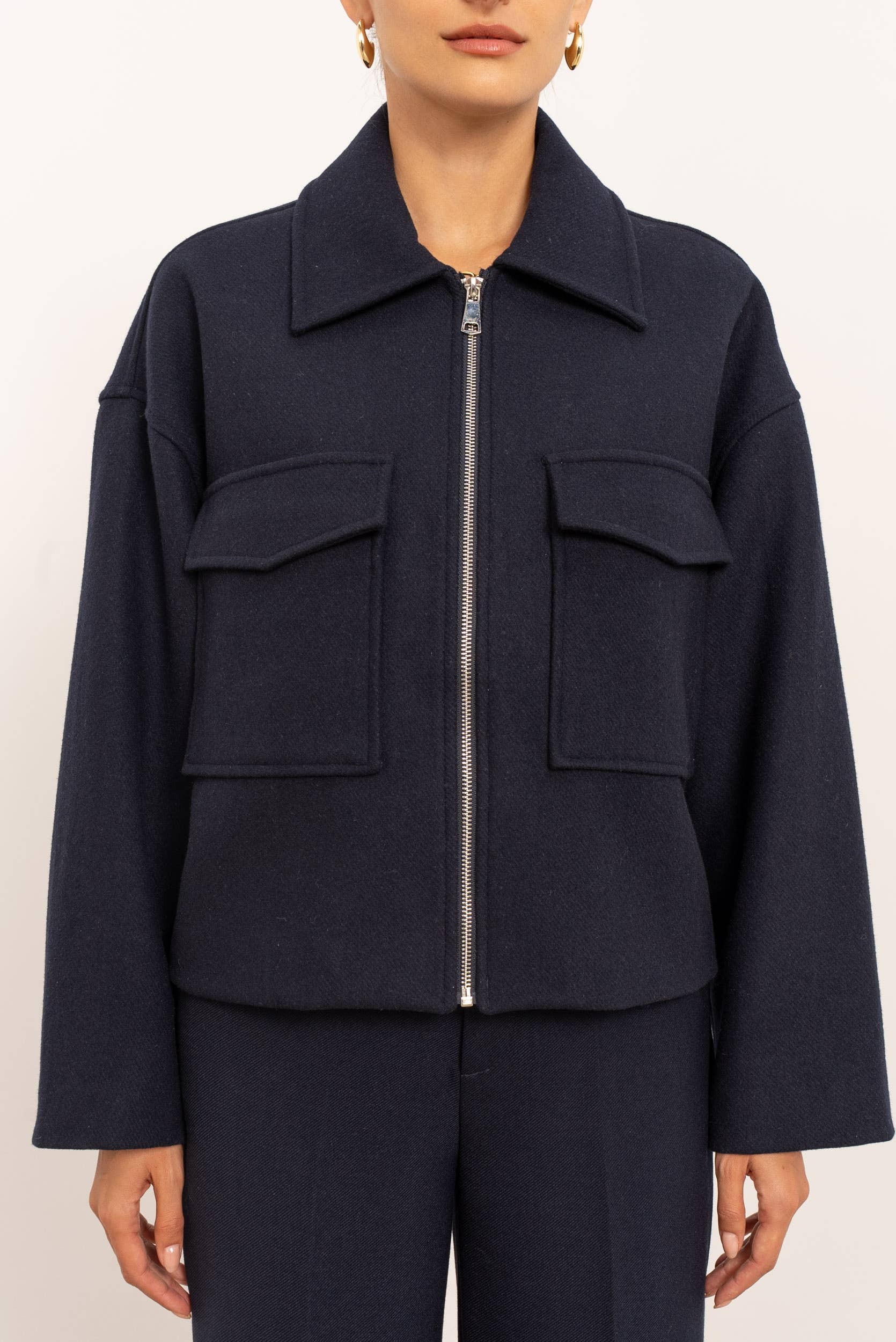 Attentif Paris - Wholesale Jacket - Women's - Structured short jacket in blended wool with patch pockets7