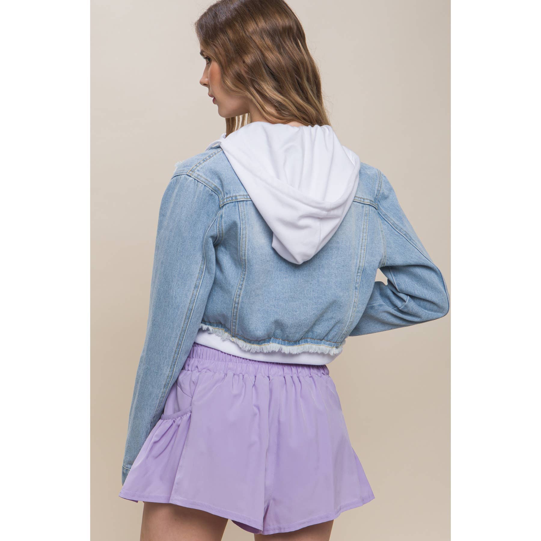 Apolline – Großhandel Jacke – Damen – Kurz geschnittene Jeansjacke14