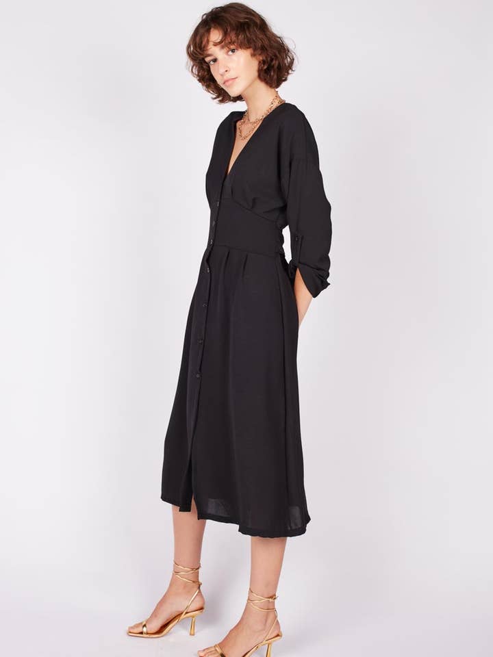 Robe taille marquée pour la vente par Dioxide