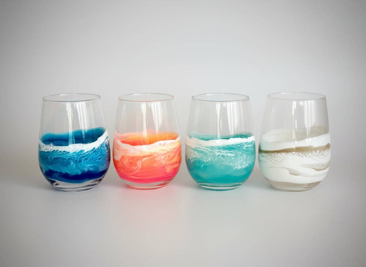 Artful Nests - Wholesale Wine Glass - Resin Wave Stemless Wine Glass - Beach Glassware7