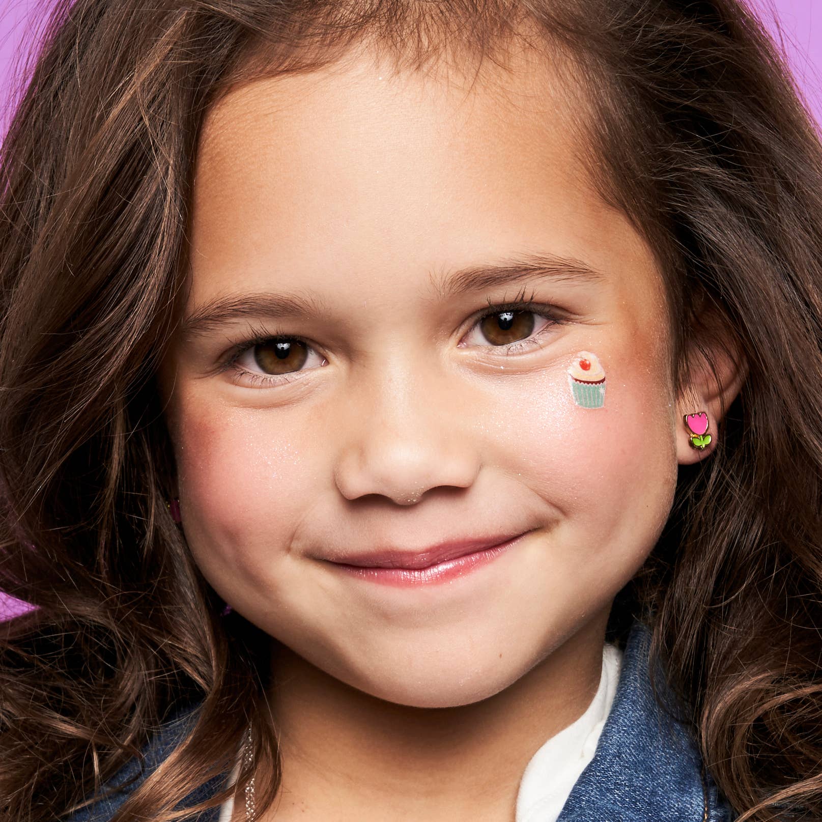 Girl Nation – wholesale Örhängen - Barn – Små Tulpan Sötnos Stiftörhängen7