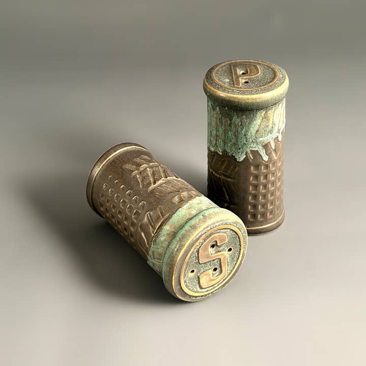 Macone Clay / Spooner Creek - Wholesale Salt & Pepper Shaker Set - S&P - Salt & Pepper Set19